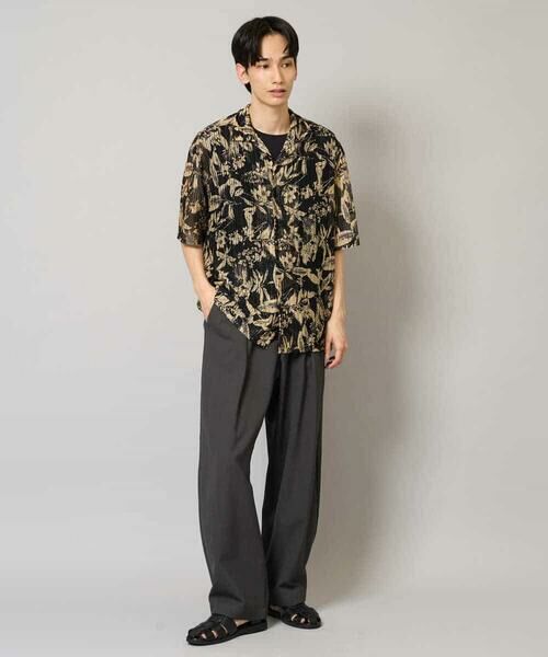 a.v.v / アー・ヴェ・ヴェ シャツ・ブラウス | 【洗濯機で洗える】メッシュニットダークフラワー五分袖オープンカラーシャツ | 詳細2