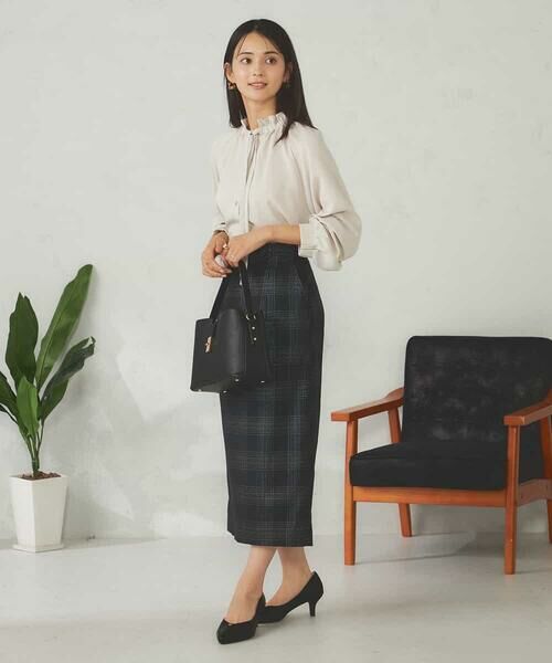 a.v.v / アー・ヴェ・ヴェ シャツ・ブラウス | フリルネックボウタイブラウス | 詳細17