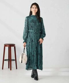 a.v.v / アー・ヴェ・ヴェ ロング・マキシ丈ワンピース | 【洗える】ランダムプリーツサテンワンピース【WEB限定】