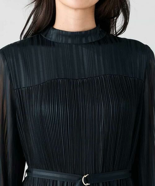 a.v.v / アー・ヴェ・ヴェ ロング・マキシ丈ワンピース | 【洗える】ランダムプリーツサテンワンピース【WEB限定】 | 詳細10