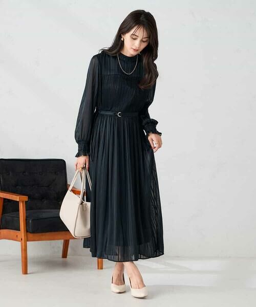 a.v.v / アー・ヴェ・ヴェ ロング・マキシ丈ワンピース | 【洗える】ランダムプリーツサテンワンピース【WEB限定】 | 詳細5