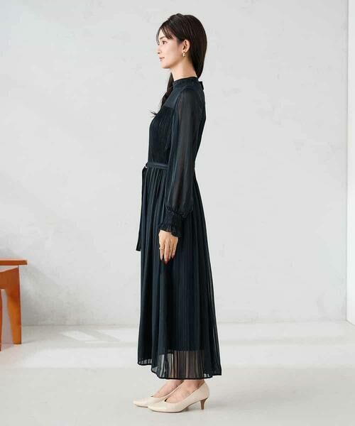 a.v.v / アー・ヴェ・ヴェ ロング・マキシ丈ワンピース | 【洗える】ランダムプリーツサテンワンピース【WEB限定】 | 詳細8