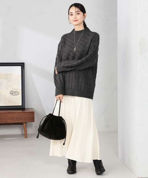 a.v.v / アー・ヴェ・ヴェ ニット・セーター | ケーブル編みバイアスデザインニット | 詳細22