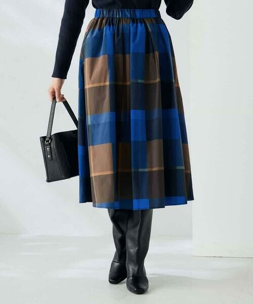 a.v.v / アー・ヴェ・ヴェ ロング・マキシ丈スカート | 【洗える】ビックチェックタフタスカート | 詳細1
