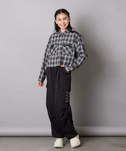 a.v.v / アー・ヴェ・ヴェ チノ・ワークパンツ | [130-160]サイドレースアップカーゴパンツ | 詳細9