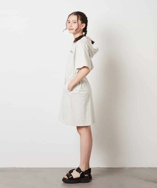 a.v.v / アー・ヴェ・ヴェ ロング・マキシ丈ワンピース | 【接触冷感/ジメジメ対策/毛玉になりにくい】[100-130]ハーフジップフーディワンピース | 詳細18