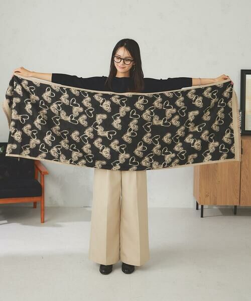 a.v.v / アー・ヴェ・ヴェ マフラー・ショール・スヌード・ストール | ハート柄ジャガード大判ストール | 詳細19