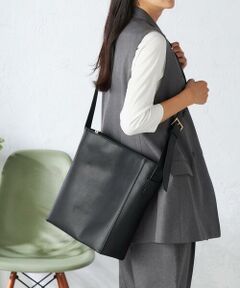 a.v.v / アー・ヴェ・ヴェ トートバッグ | ワンハンドルA4トート