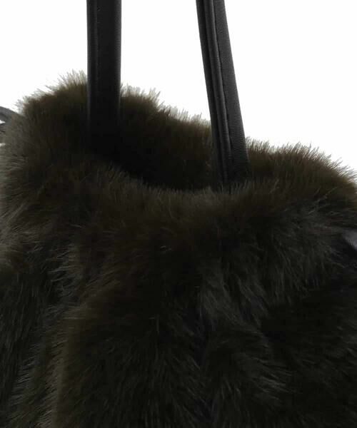 a.v.v / アー・ヴェ・ヴェ ショルダーバッグ | ファー巾着ショルダーバッグ | 詳細11