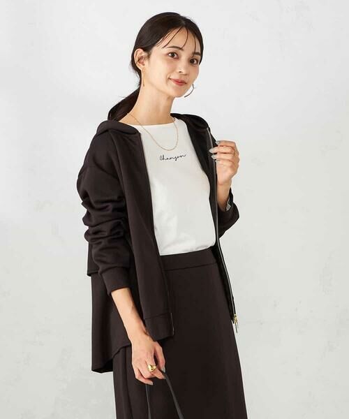 a.v.v / アー・ヴェ・ヴェ パーカー | バックフレアダンボールパーカー | 詳細2