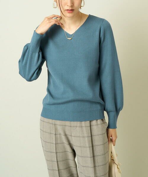 a.v.v / アー・ヴェ・ヴェ ニット・セーター | 【洗える】Vネックパフスリーブニット/アンサンブル対応(ブルー)