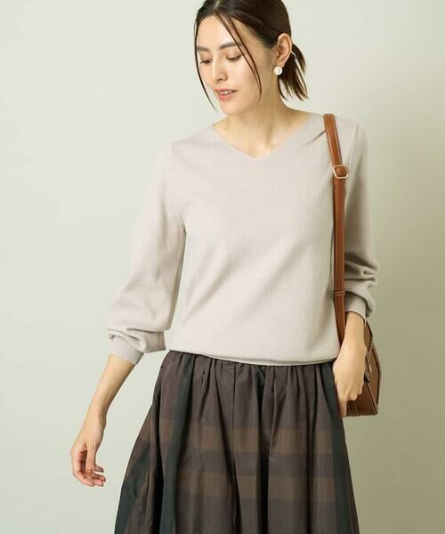 a.v.v / アー・ヴェ・ヴェ ニット・セーター | 【洗える】Vネックパフスリーブニット/アンサンブル対応(ライトグレー)