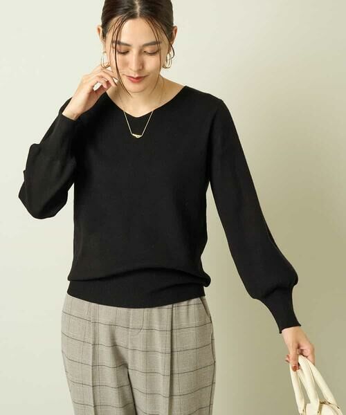a.v.v / アー・ヴェ・ヴェ ニット・セーター | 【洗える】Vネックパフスリーブニット/アンサンブル対応(ブラック)