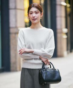 a.v.v / アー・ヴェ・ヴェ ニット・セーター | ヘアリーラメVネックニット