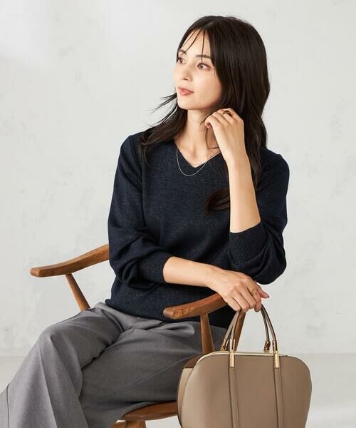 a.v.v / アー・ヴェ・ヴェ ニット・セーター | 【洗える】ラメVネック美ラクるパフスリーブニット | 詳細10
