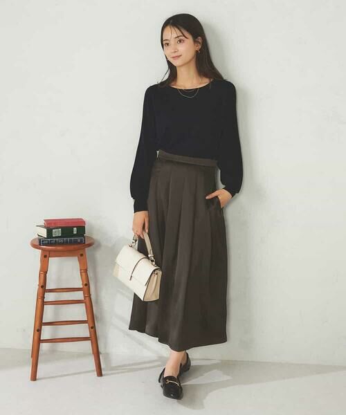 a.v.v / アー・ヴェ・ヴェ ロング・マキシ丈スカート | 【マシンウォッシャブル】タックフレアサテンスカート | 詳細13