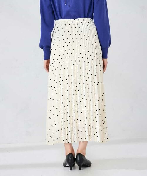 a.v.v / アー・ヴェ・ヴェ ロング・マキシ丈スカート | 【洗える】ドットプリーツスカート | 詳細20
