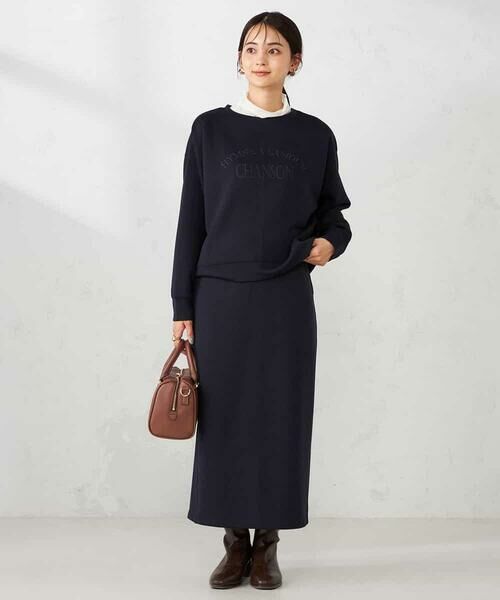 a.v.v / アー・ヴェ・ヴェ スウェット | 刺繍ロゴショートダンボールスウェット | 詳細10