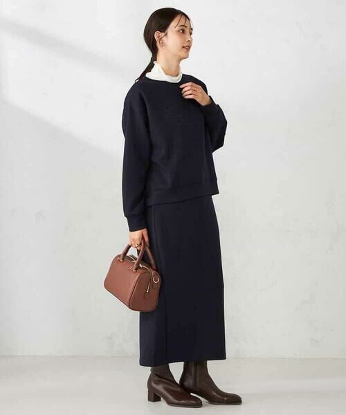 a.v.v / アー・ヴェ・ヴェ スウェット | 刺繍ロゴショートダンボールスウェット | 詳細13