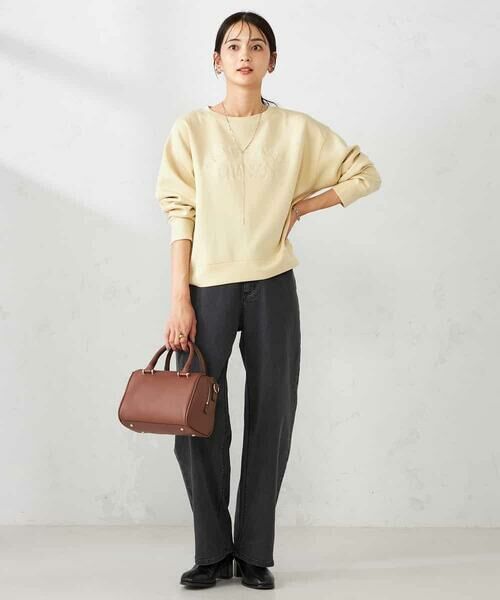 a.v.v / アー・ヴェ・ヴェ スウェット | 刺繍ロゴショートダンボールスウェット | 詳細4