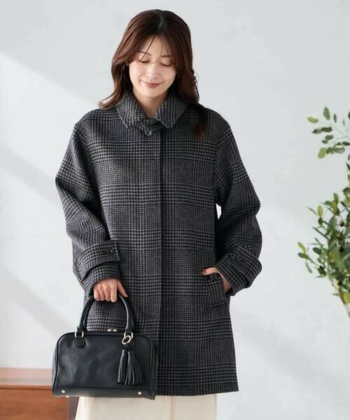 a.v.v/アー・ヴェ・ヴェ ステンカラーミディコート チェック S