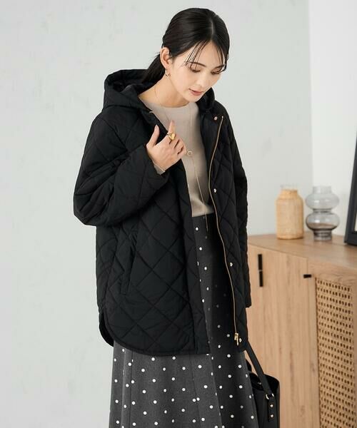 a.v.v / アー・ヴェ・ヴェ ノーカラージャケット | キルティングミドルコート | 詳細1