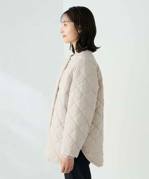 a.v.v / アー・ヴェ・ヴェ ノーカラージャケット | キルティングミドルコート | 詳細24