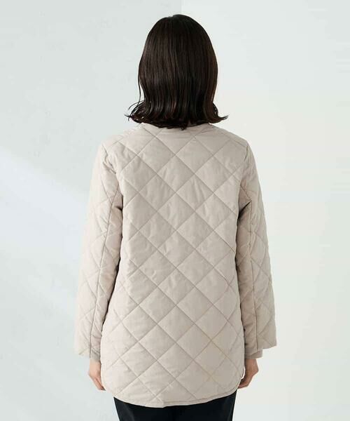 a.v.v / アー・ヴェ・ヴェ ノーカラージャケット | キルティングミドルコート | 詳細25