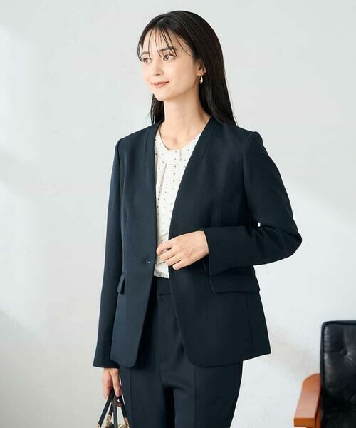 a.v.v / アー・ヴェ・ヴェ ノーカラージャケット | 【洗える/イージーケア/ストレッチ】パウダーツイルVネックジャケット | 詳細13