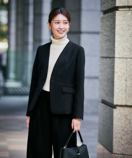 a.v.v / アー・ヴェ・ヴェ ノーカラージャケット | 【洗える/イージーケア/ストレッチ】パウダーツイルVネックジャケット | 詳細25