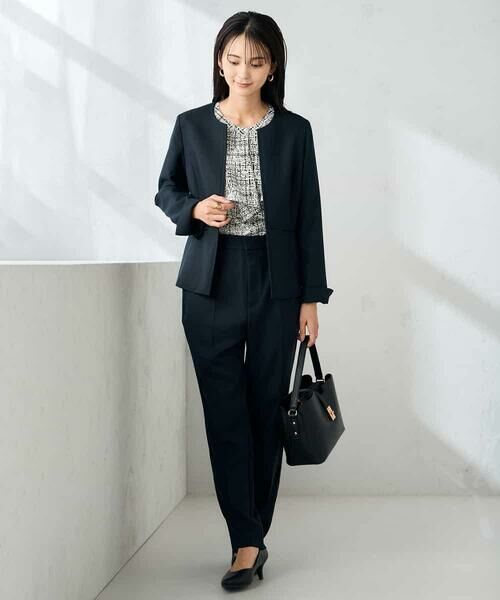 a.v.v / アー・ヴェ・ヴェ ノーカラージャケット | 【洗える/イージーケア/ストレッチ】パウダーツイルキーネックジャケット | 詳細3