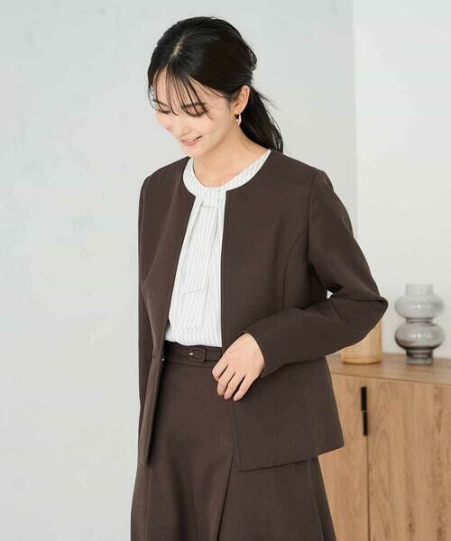 a.v.v / アー・ヴェ・ヴェ ノーカラージャケット | 【洗える/イージーケア/ストレッチ】パウダーツイルキーネックジャケット | 詳細8