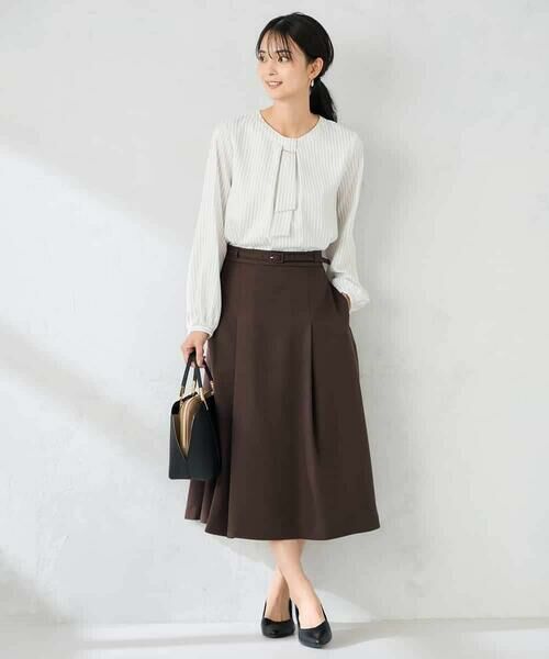 a.v.v / アー・ヴェ・ヴェ ロング・マキシ丈スカート | 【洗える/イージーケア/ストレッチ】パウダーツイルフレアスカート | 詳細3