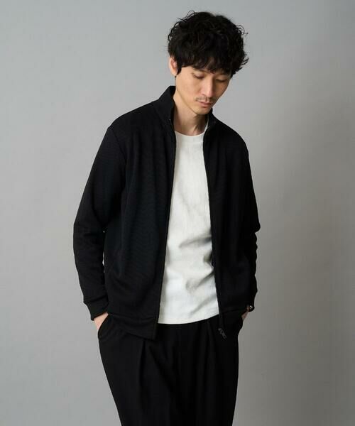 a.v.v / アー・ヴェ・ヴェ カットソー | 【イージーケア/洗濯機で洗える】幾何ジャカードクルーネックＴシャツ　〈ON/OFF SERIES〉 | 詳細26