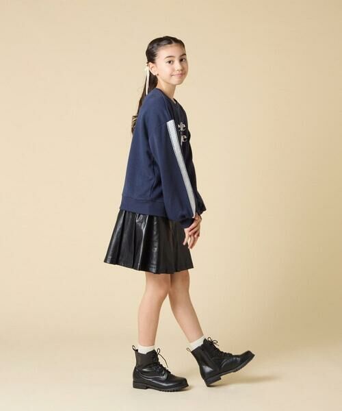 a.v.v / アー・ヴェ・ヴェ カットソー | [130-160]【袖デザイン/プリントロゴ＋パール調デザイン/通学にもオススメ】レーステープ裏毛トレーナー | 詳細16