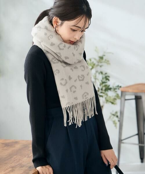 a.v.v / アー・ヴェ・ヴェ マフラー・ショール・スヌード・ストール | レオパードストール | 詳細12