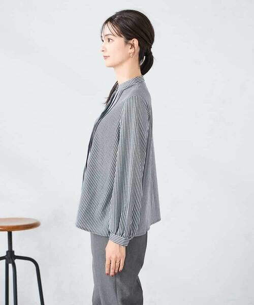 a.v.v / アー・ヴェ・ヴェ シャツ・ブラウス | ピンタックトップス | 詳細14