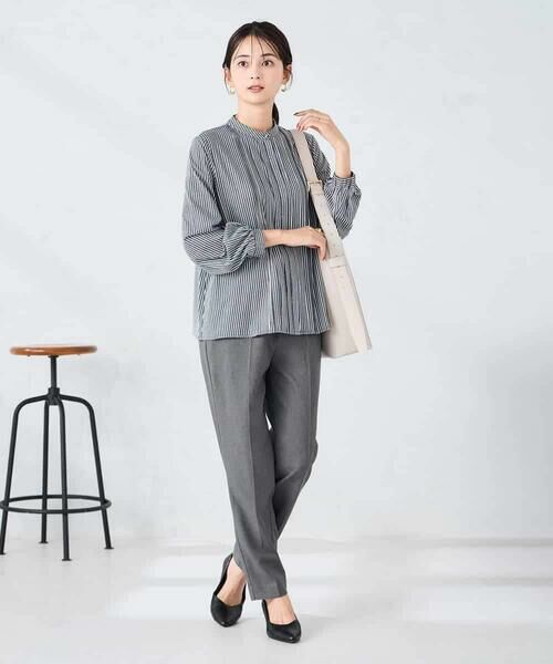 a.v.v / アー・ヴェ・ヴェ シャツ・ブラウス | ピンタックトップス | 詳細5