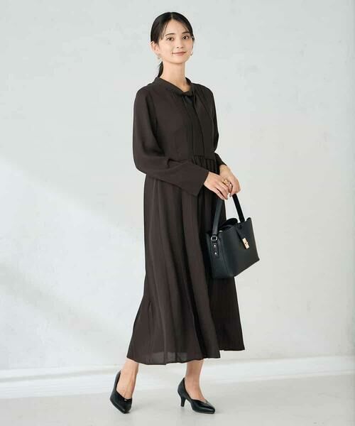 a.v.v / アー・ヴェ・ヴェ ロング・マキシ丈ワンピース | 【洗える/WEB限定】ボウタイタックワンピース | 詳細8