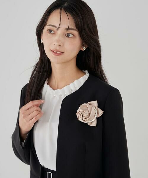 a.v.v / アー・ヴェ・ヴェ ブローチ・コサージュ | ローズモチーフコサージュ | 詳細1