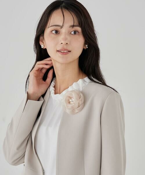 a.v.v / アー・ヴェ・ヴェ ブローチ・コサージュ | チュールフラワーコサージュ | 詳細2