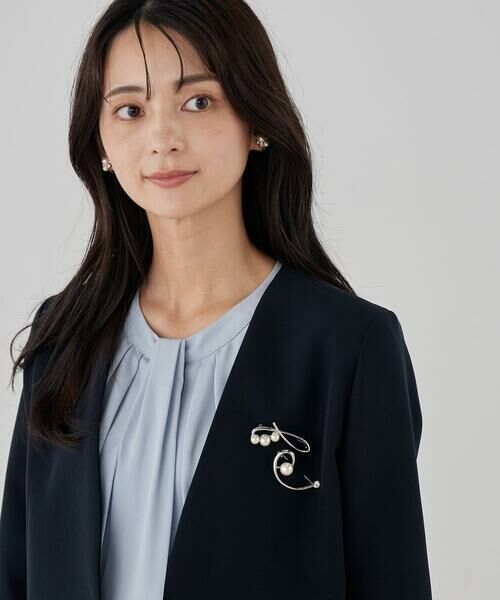 a.v.v / アー・ヴェ・ヴェ ブローチ・コサージュ | ニュアンスラインパールブローチ | 詳細9