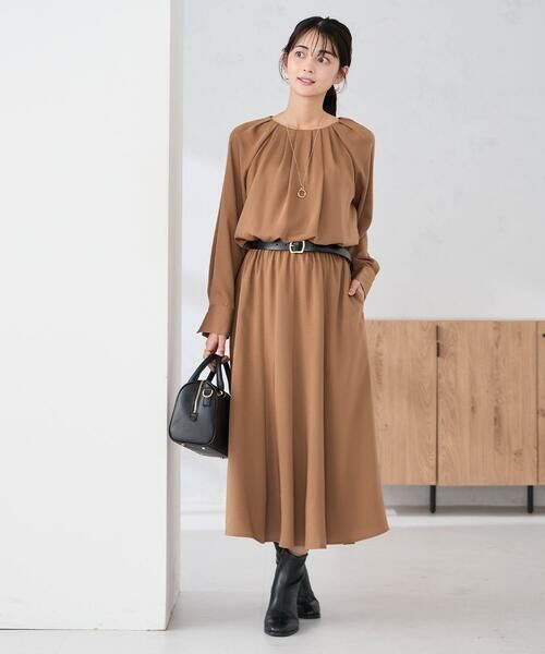 a.v.v / アー・ヴェ・ヴェ ロング・マキシ丈ワンピース | 【洗える】セットアップ見えサテンワンピース | 詳細5