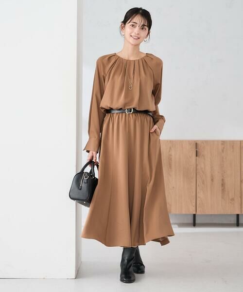 a.v.v / アー・ヴェ・ヴェ ロング・マキシ丈ワンピース | 【洗える】セットアップ見えサテンワンピース | 詳細8