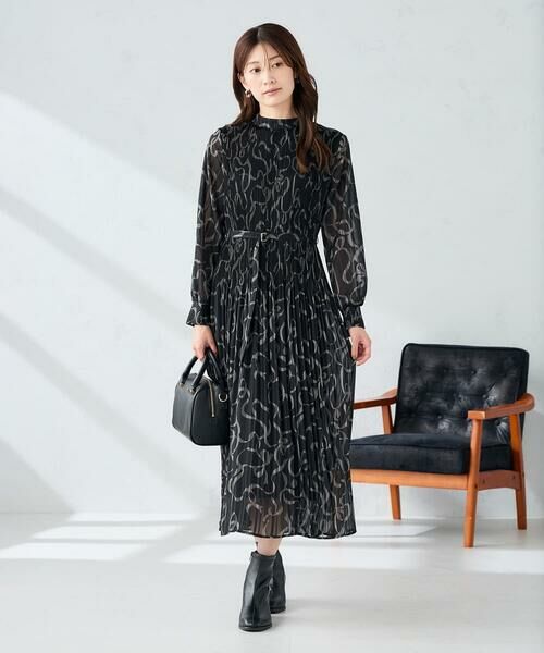 a.v.v / アー・ヴェ・ヴェ ロング・マキシ丈ワンピース | ランダムプリーツワンピース | 詳細8