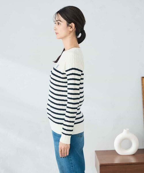 a.v.v / アー・ヴェ・ヴェ ニット・セーター | ワンポイント刺繍ケーブルニット | 詳細6