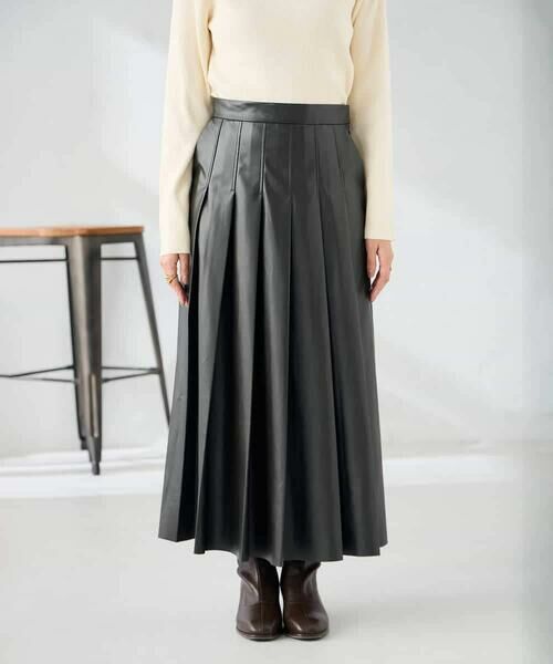 a.v.v / アー・ヴェ・ヴェ ロング・マキシ丈スカート | 【洗える】レザープリーツスカート | 詳細10