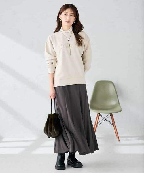 a.v.v / アー・ヴェ・ヴェ カットソー | エンボスロゴスウェードトップス | 詳細22