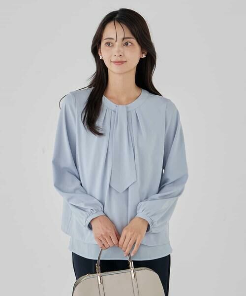 a.v.v / アー・ヴェ・ヴェ シャツ・ブラウス | 【洗える/ストレッチ】ボウタイメタルチャームブラウス | 詳細1