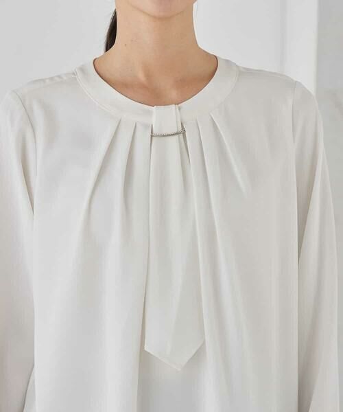 a.v.v / アー・ヴェ・ヴェ シャツ・ブラウス | 【洗える/ストレッチ】ボウタイメタルチャームブラウス | 詳細28